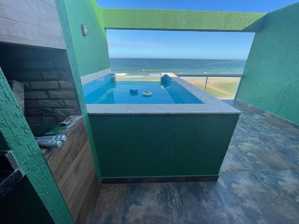 Triplex Beira Mar Rio Das Ostras Rj Exterior photo